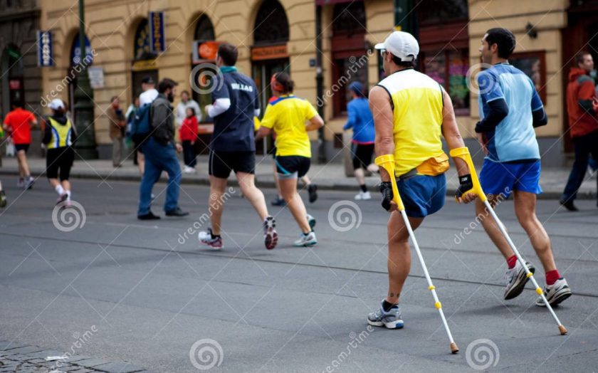 cropped-handicapped-runner-pim-248132041.jpg